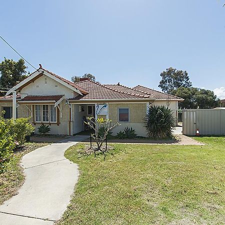 Victoria Park Lodge Perth Eksteriør bilde