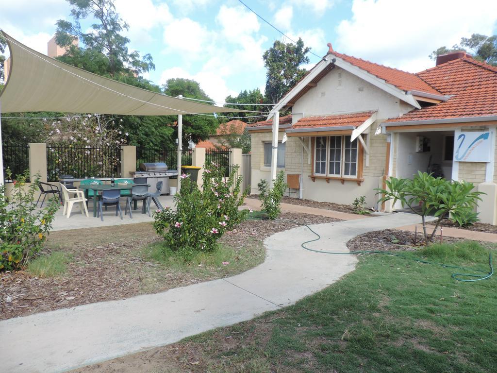 Victoria Park Lodge Perth Eksteriør bilde